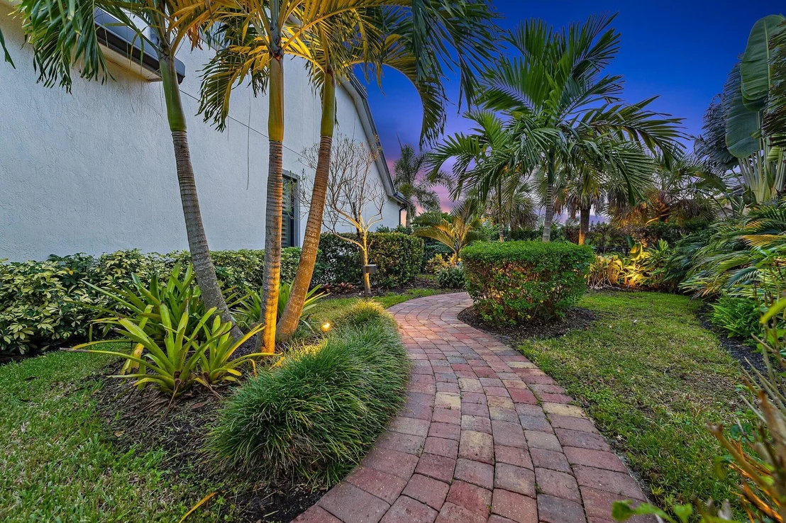 Photo of 319 Sonoma Isles Circle