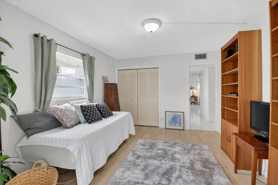Photo of 502 Normandy K