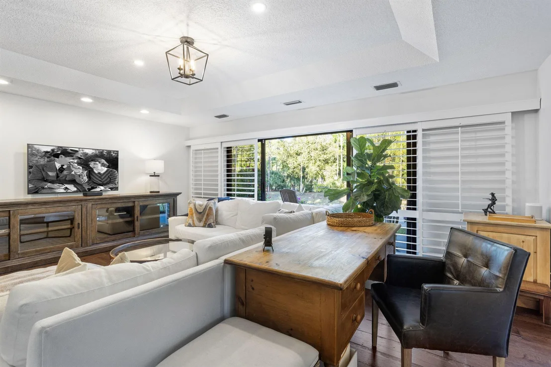 Photo of 9544 Mockingbird Trail