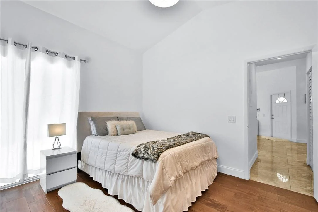 Photo of 1451 Garden Road