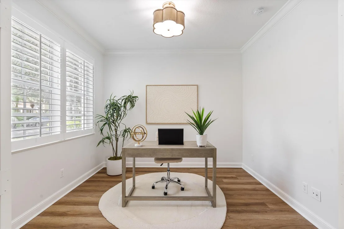 Photo of 4033 Community Drive