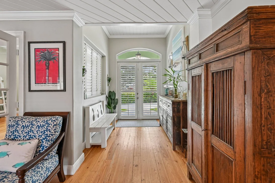 Photo of 4911 NE 25TH Avenue