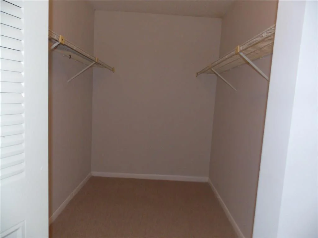 Photo of Unit F1 at 1904 Bermuda Circle