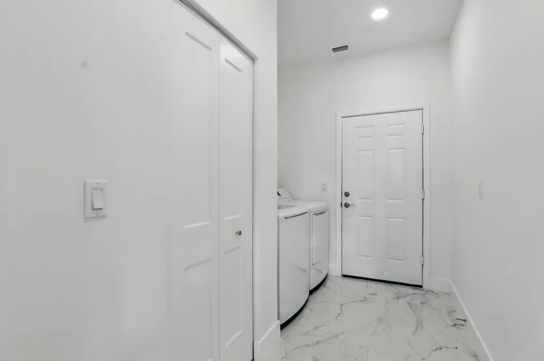 Photo of 5104 Birch Drive