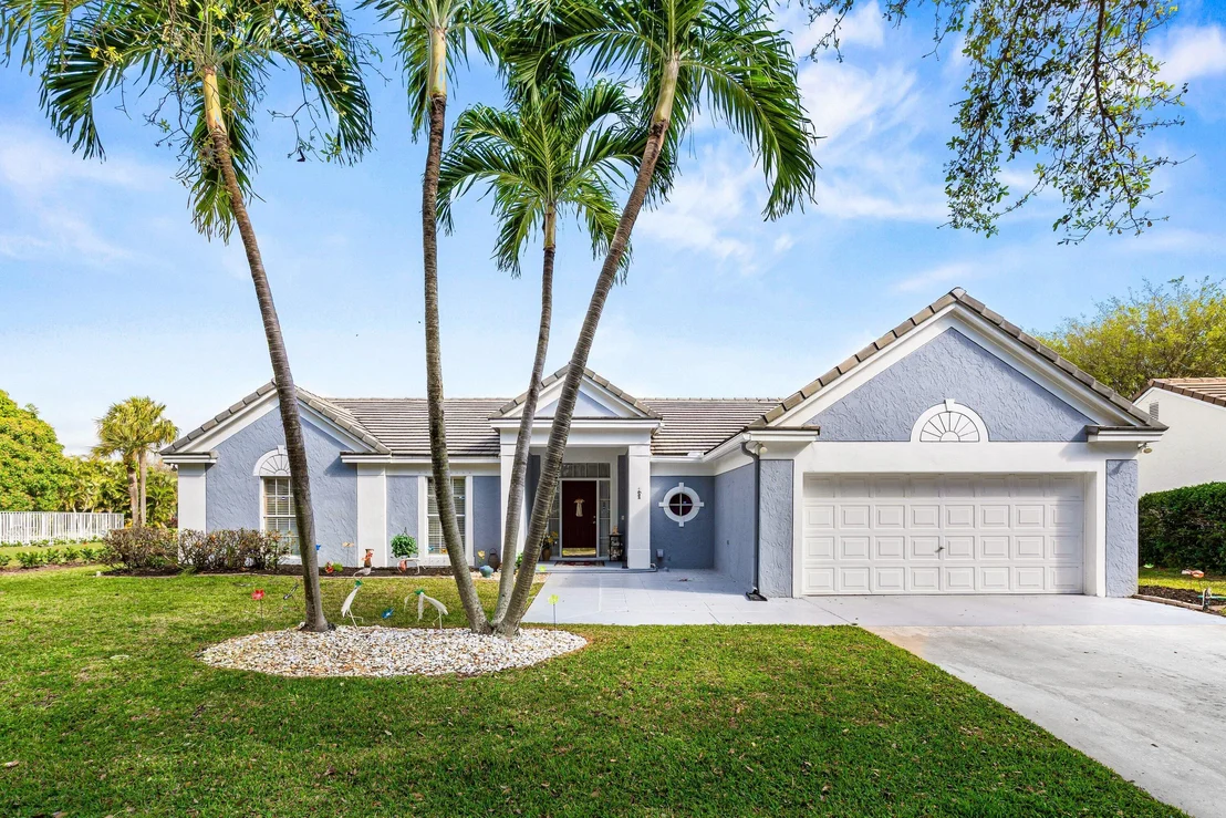 Photo of 3875 Sabal Lakes Road
