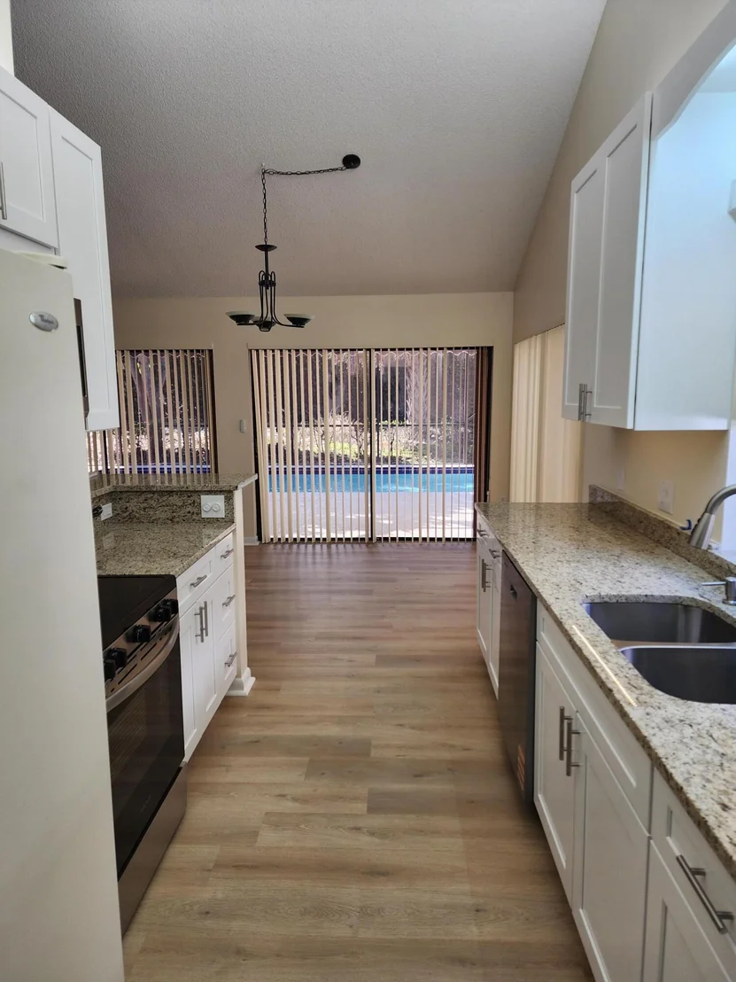 Photo of 232 River Park Drive