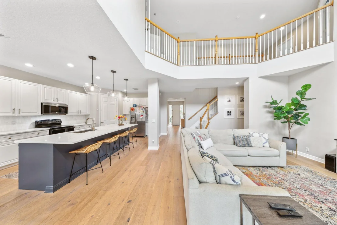 Photo of 423 Meadowlark Drive