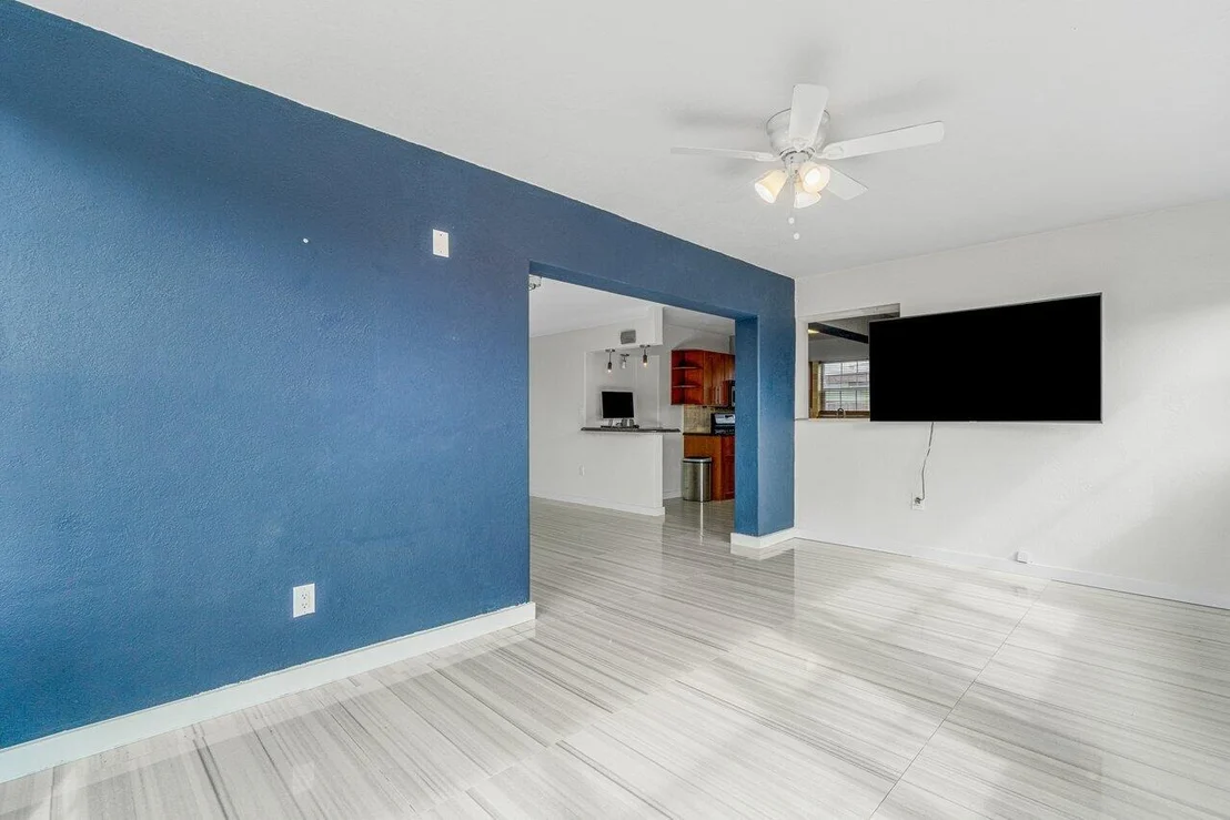 Photo of 1446 Hillcrest Drive