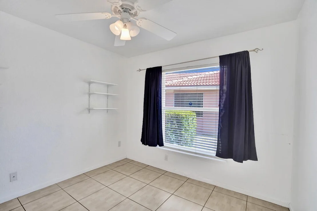 Photo of 8140 Palm Gate Drive