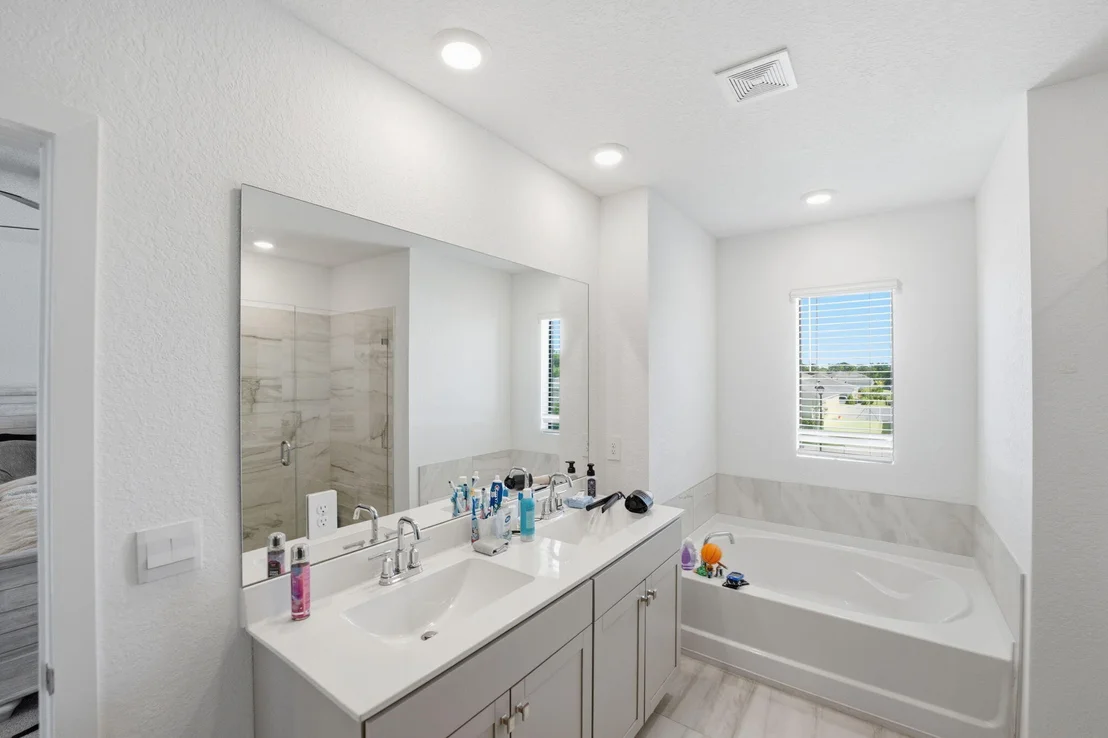 Photo of 6016 SE Violet Lane