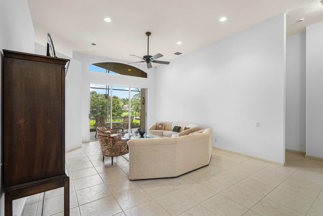 Photo of 7373 Falls Road W