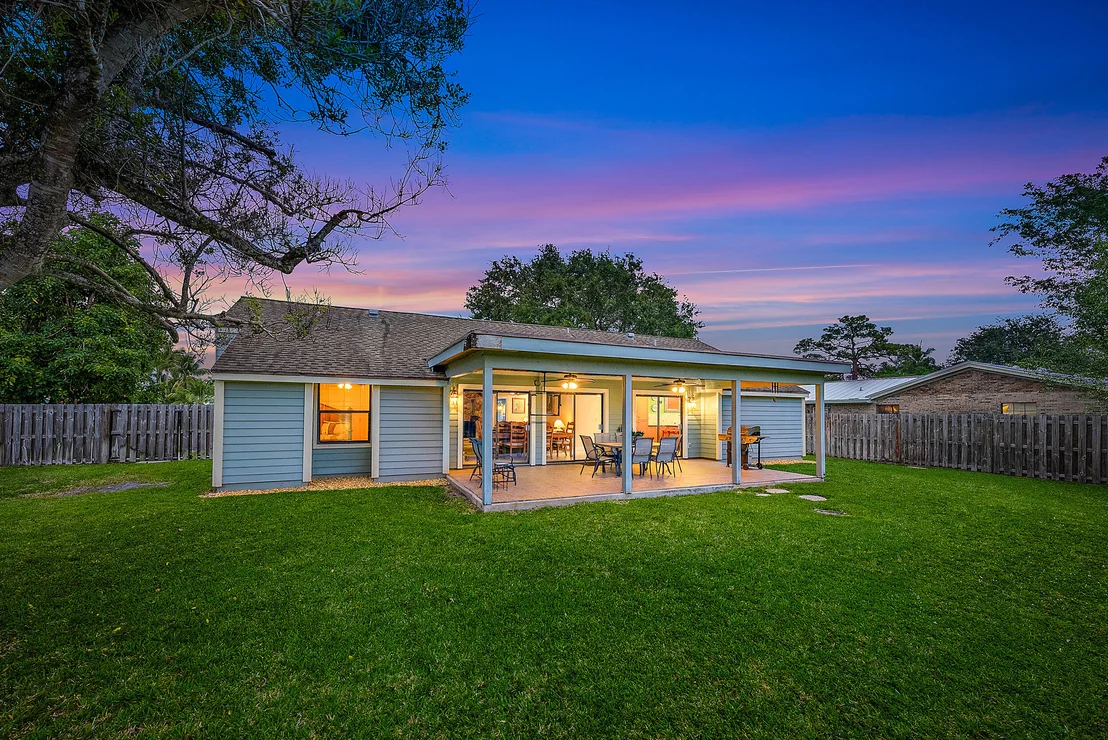Photo of 707 Greenwood Drive