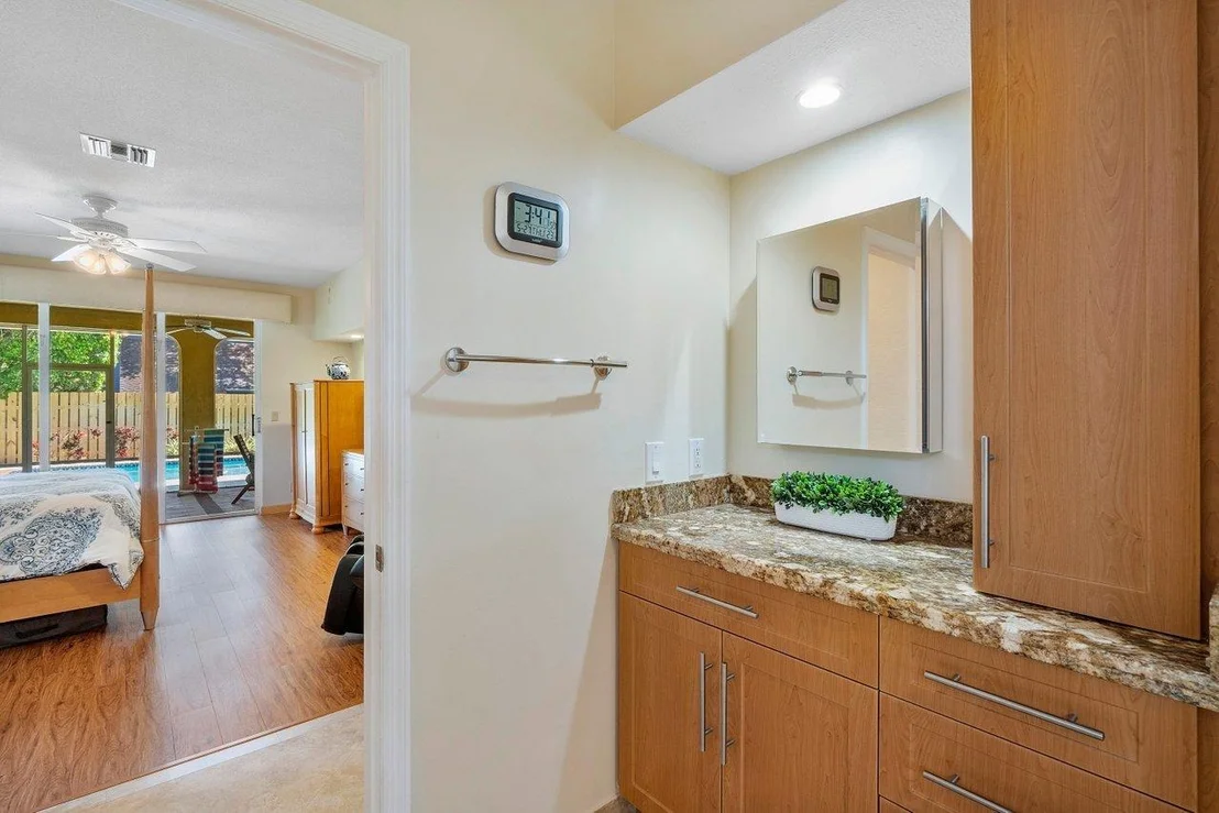 Photo of 1801 Isabel Oeste Road