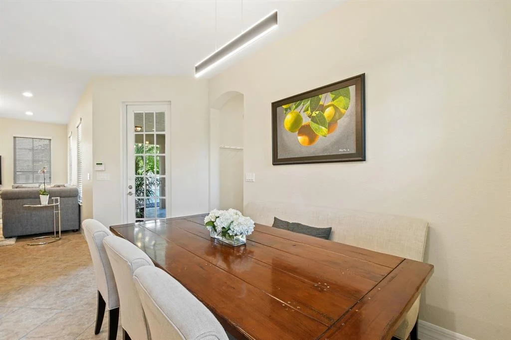 Photo of 103 Ashford Avenue