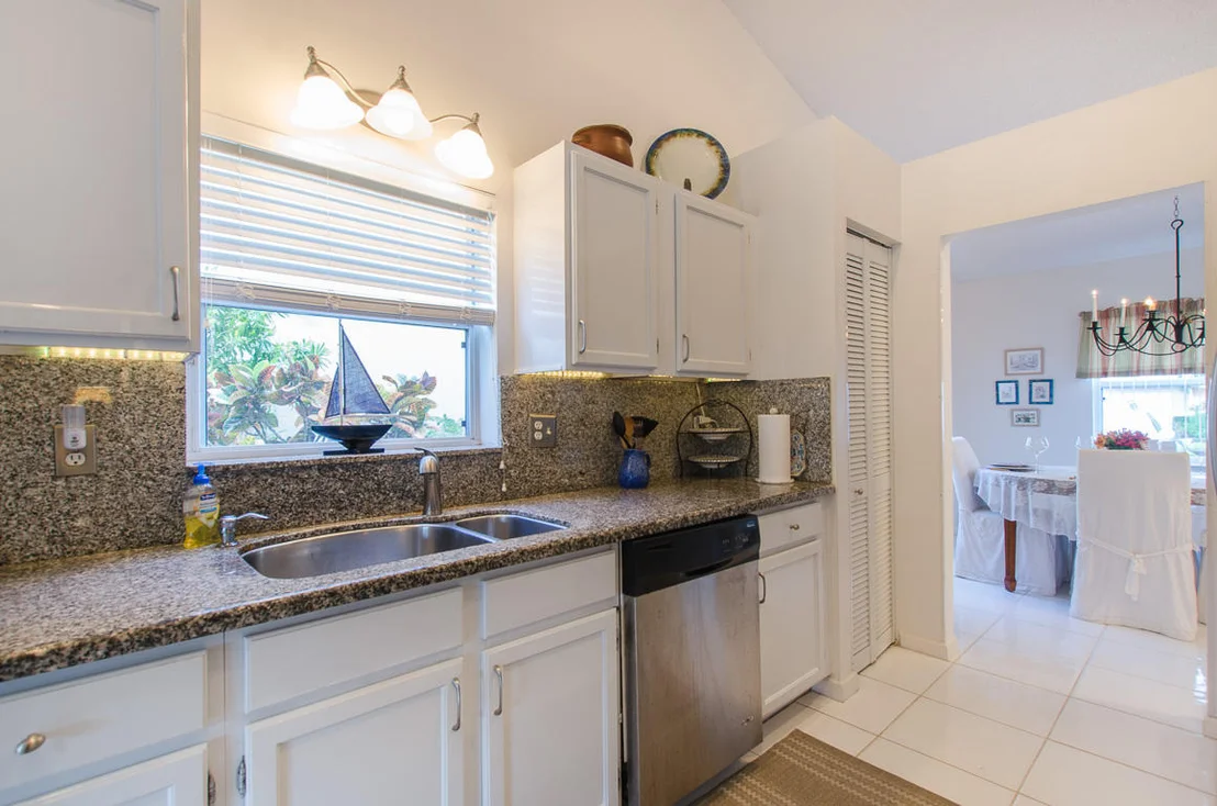 Photo of 5512 Grande Palm Circle