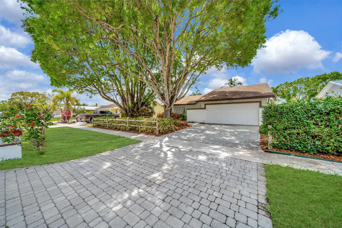 Photo of 9152 Affirmed Lane