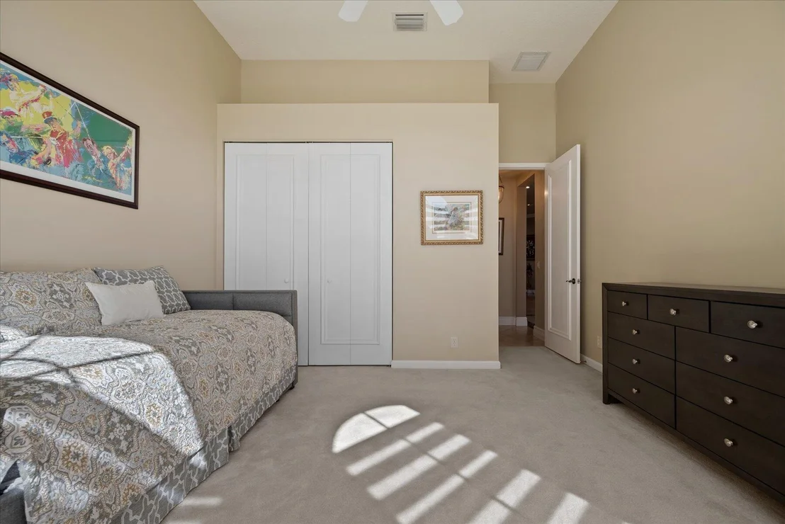 Photo of 10463 Laurel Estates Lane