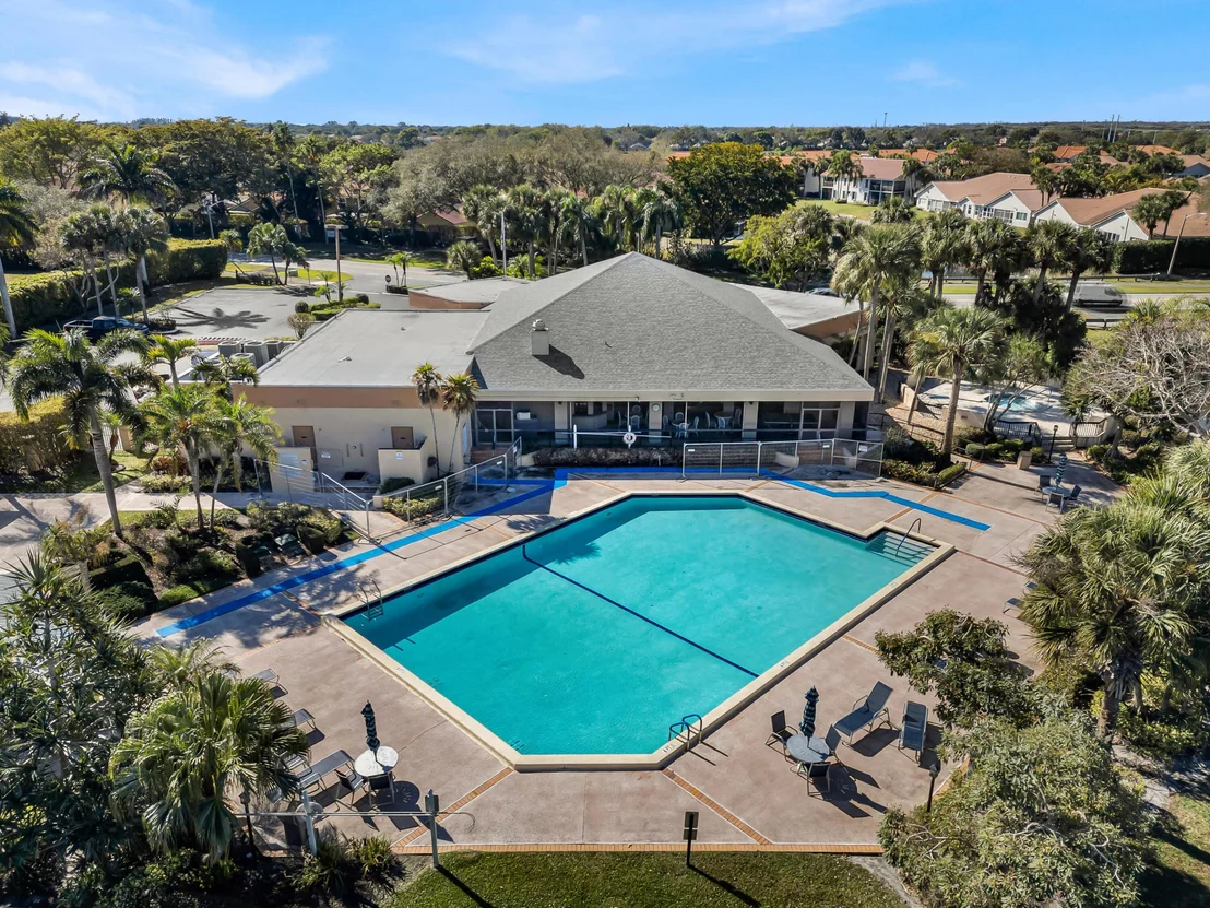 Photo of 10980 Lake Front Place