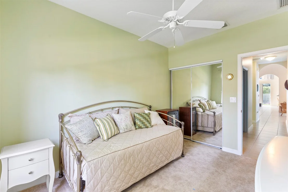 Photo of 4786 S Classical Boulevard
