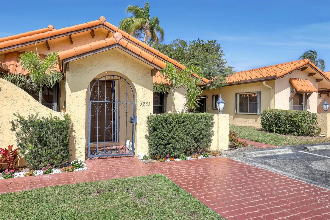 Photo of 5253 Bolero Circle