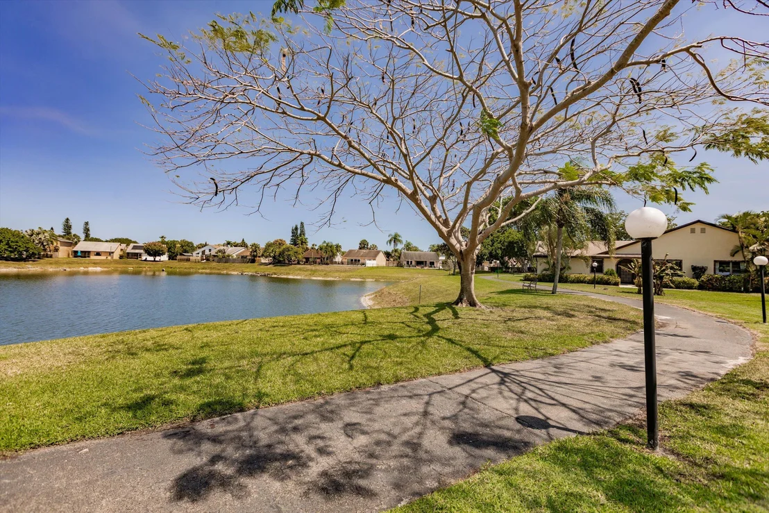 Photo of 23398 Barlake Drive