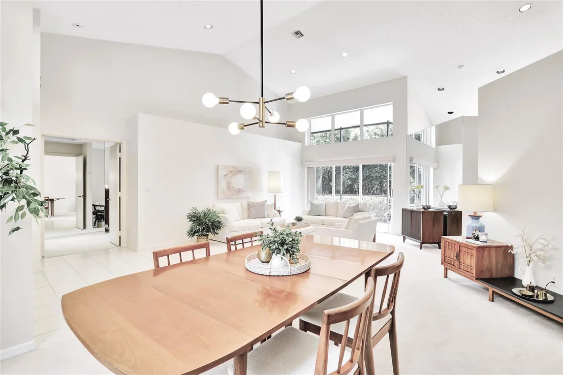Photo of 804 Heron Road