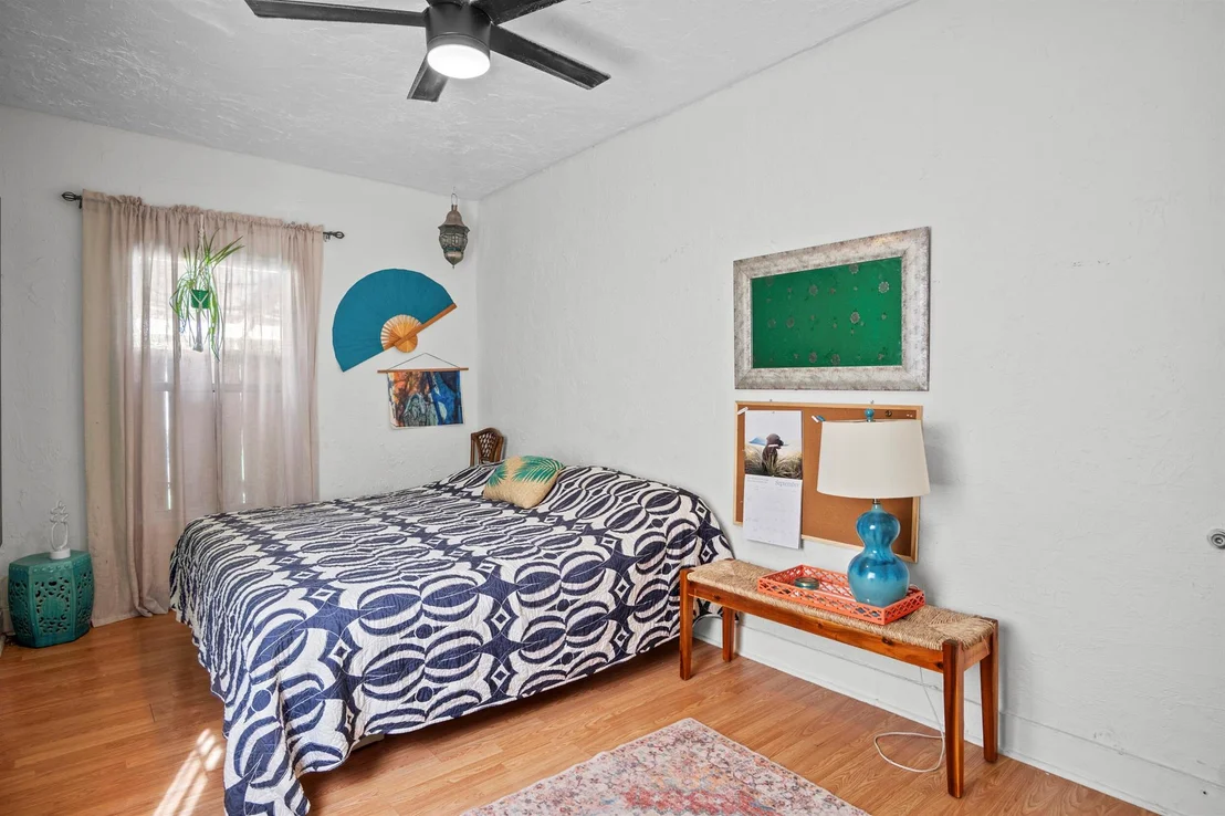 Photo of 525 N E Street
