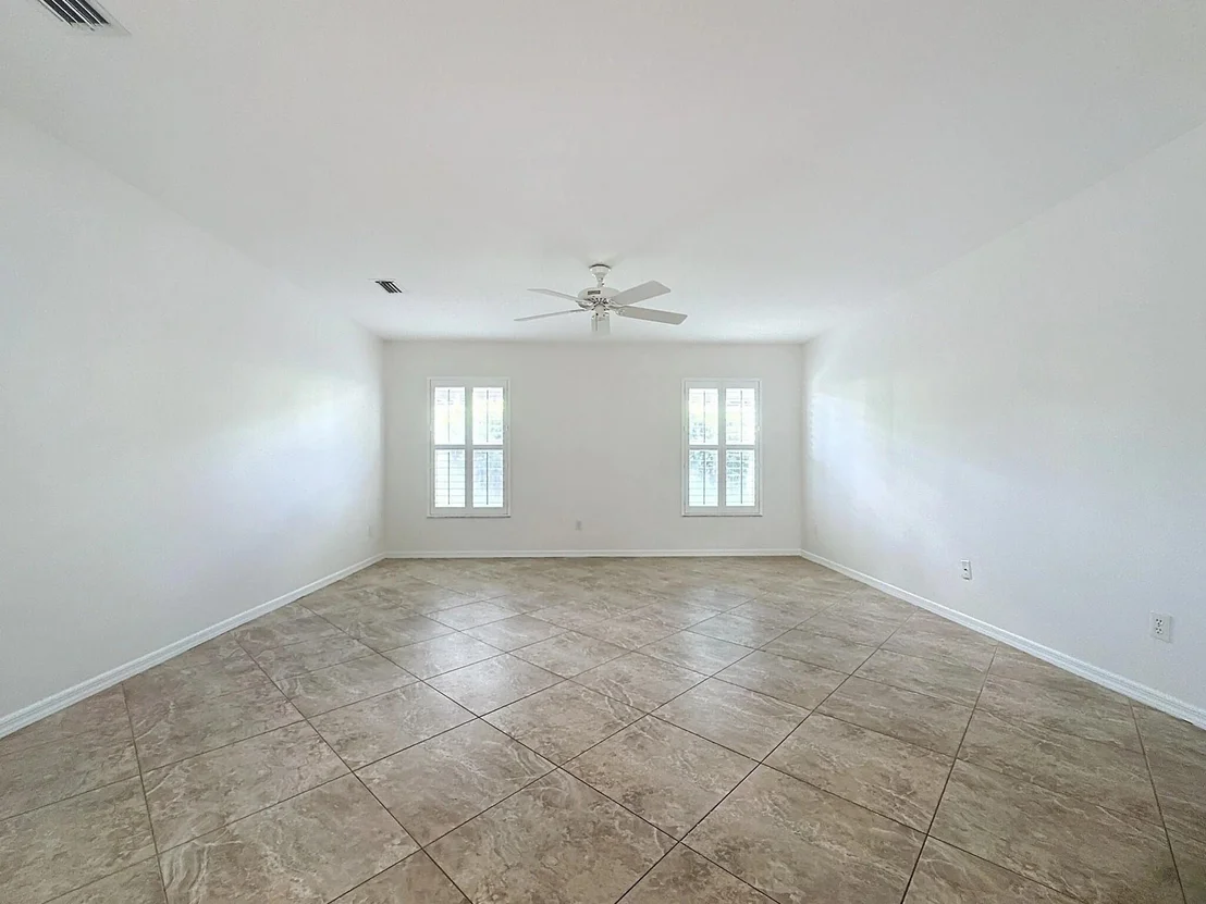 Photo of 3940 8th Place