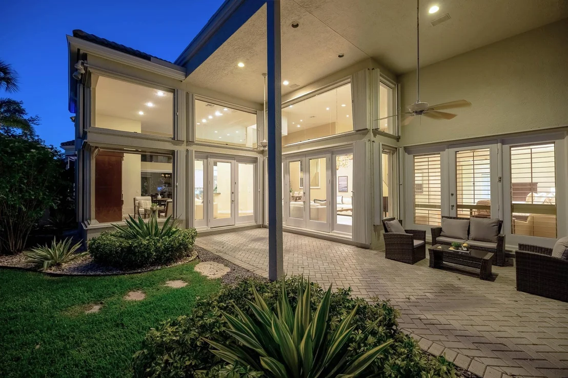 Photo of 2760 Pinehurst