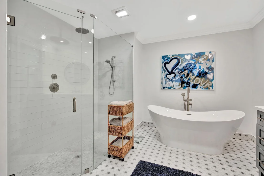 Photo of 242 E River Park Drive