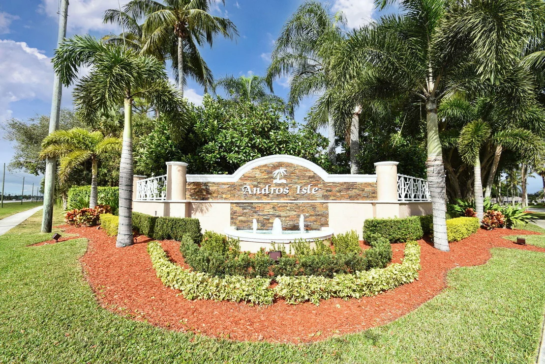 Photo of 8638 Lineyard Cay
