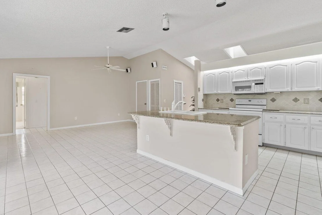 Photo of 11550 Whitemarsh Drive