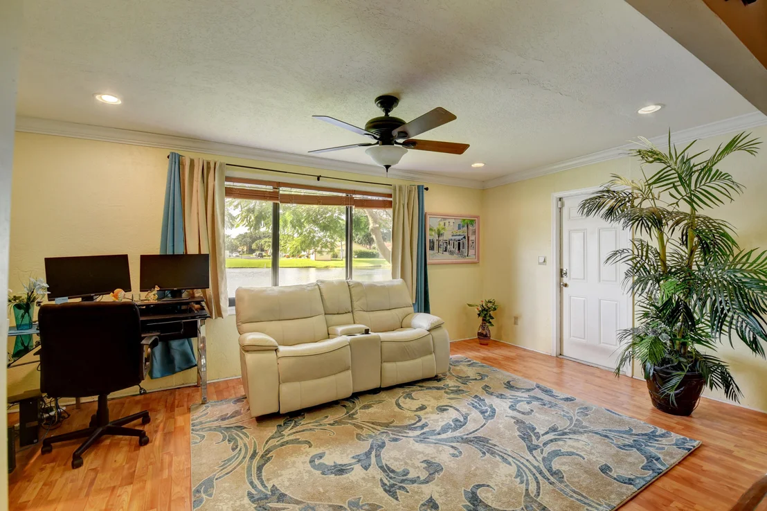 Photo of 31 Winchmore Lane