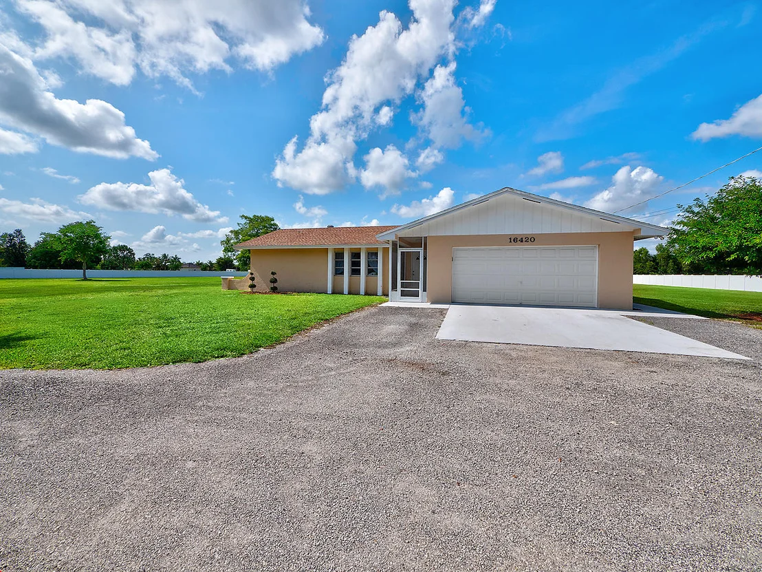 Photo of 16420 Rustic Road