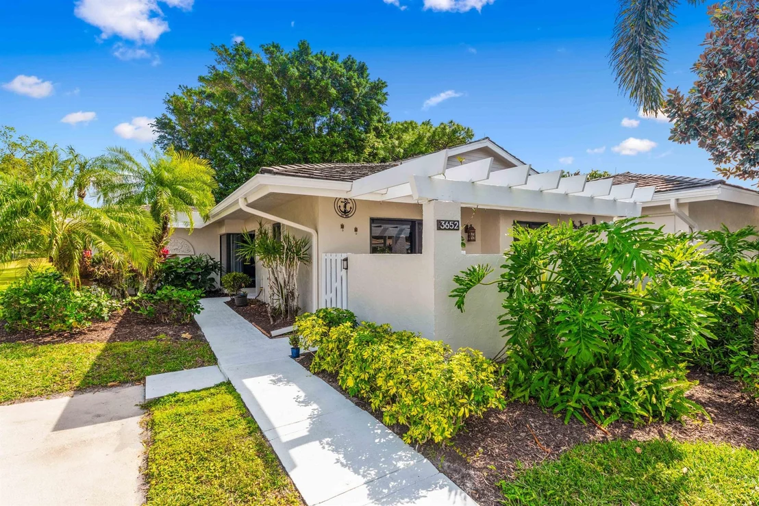 Photo of 3652 Freshwater Drive