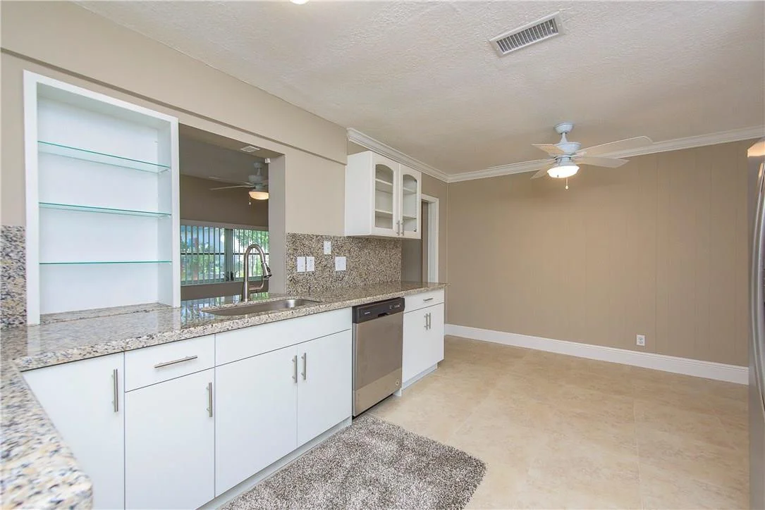 Photo of 720 72nd Terrace