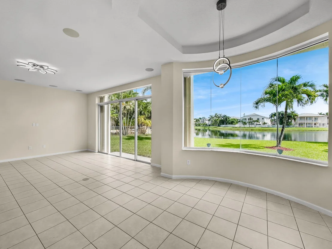 Photo of 2754 Danforth Terrace
