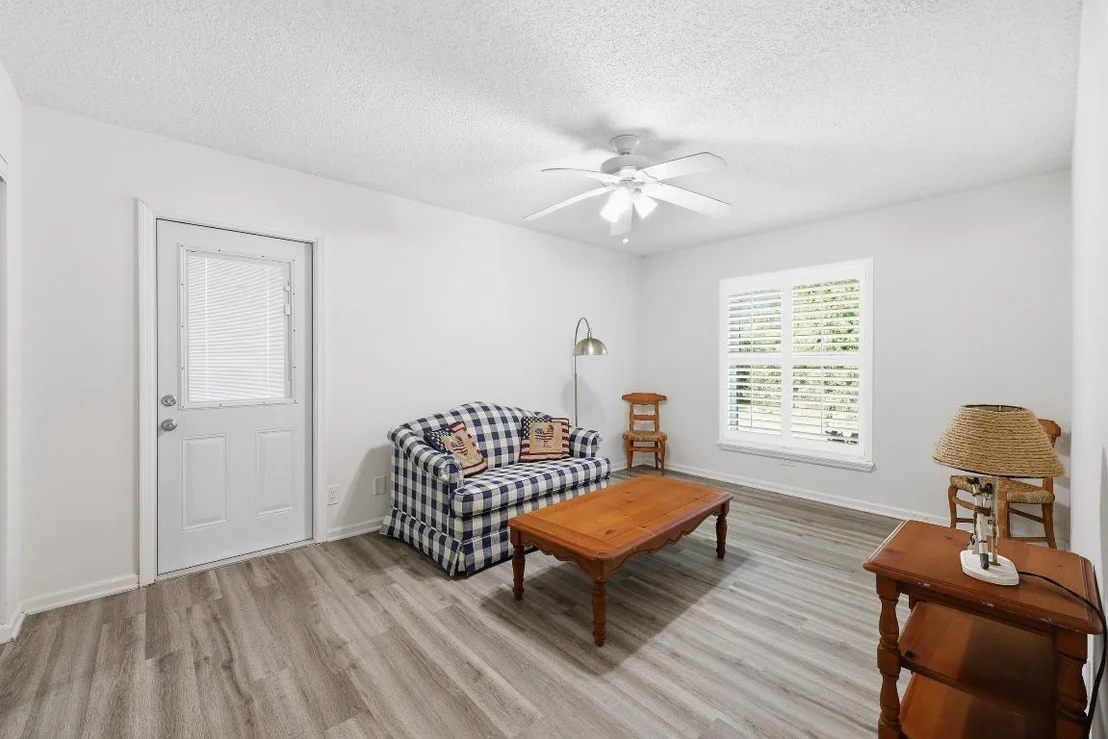 Photo of 10297 Sandy Run