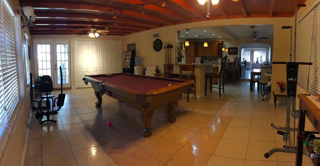 Photo of 819 Colonial Road