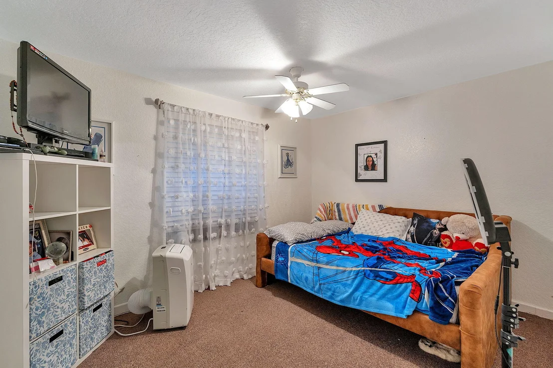 Photo of 249 SW 9th Circle