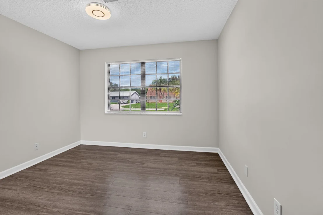 Photo of 4746 Canal Drive