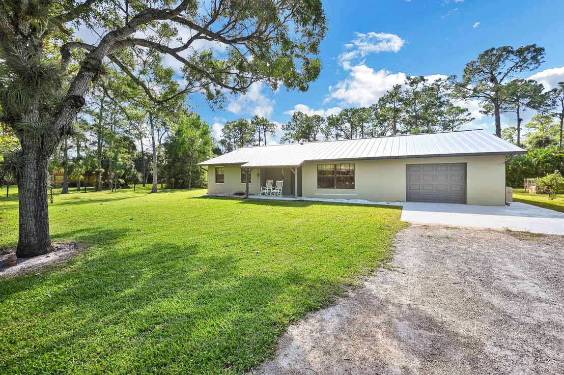 Photo of 13624 Farley Road