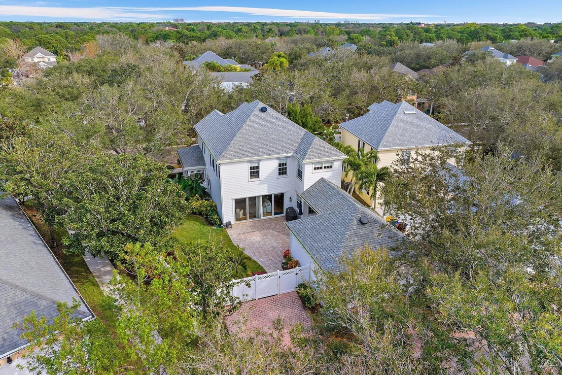 Photo of 174 Honeysuckle Drive