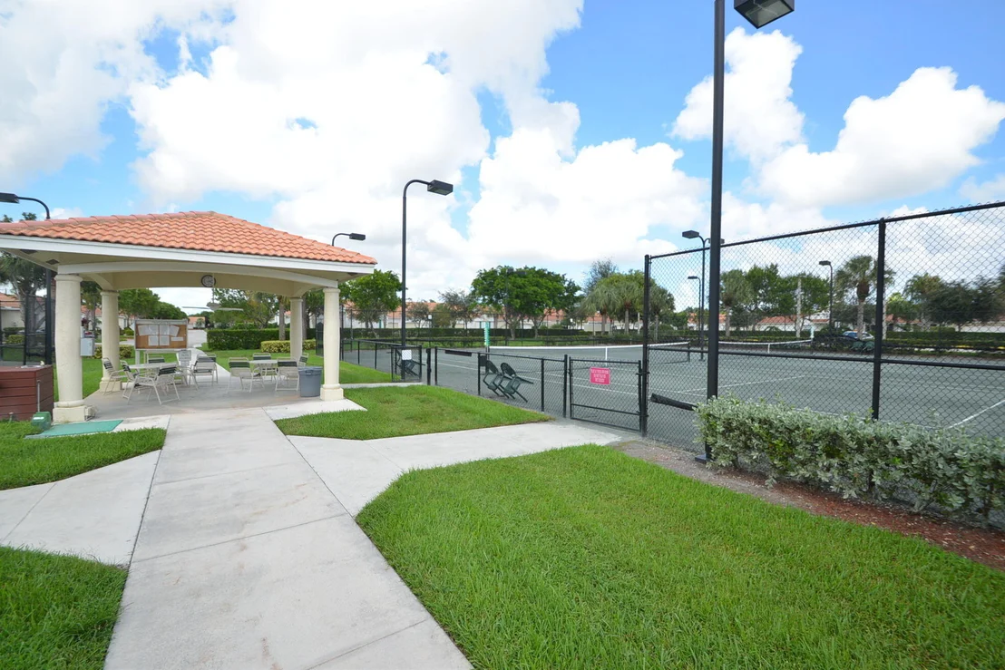 Photo of 6272 PETUNIA Road