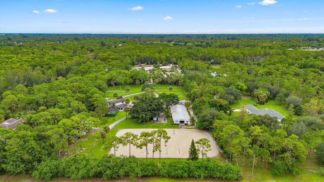 Photo of 2915 Doe Trail