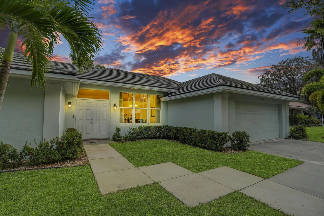 Photo of 6480 Longleaf Pine Drive