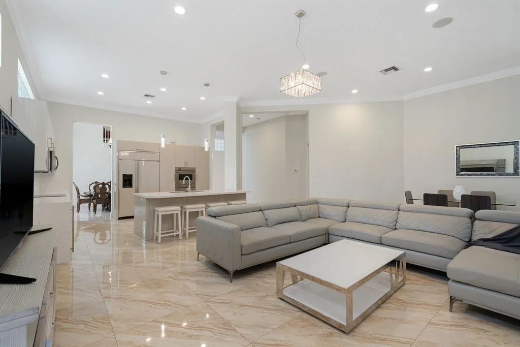 Photo of 8174 Valhalla Drive