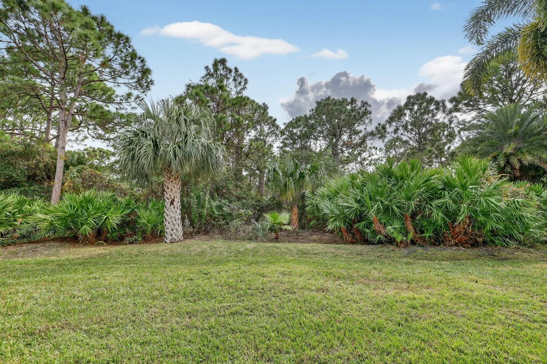 Photo of 357 NW Springview Loop