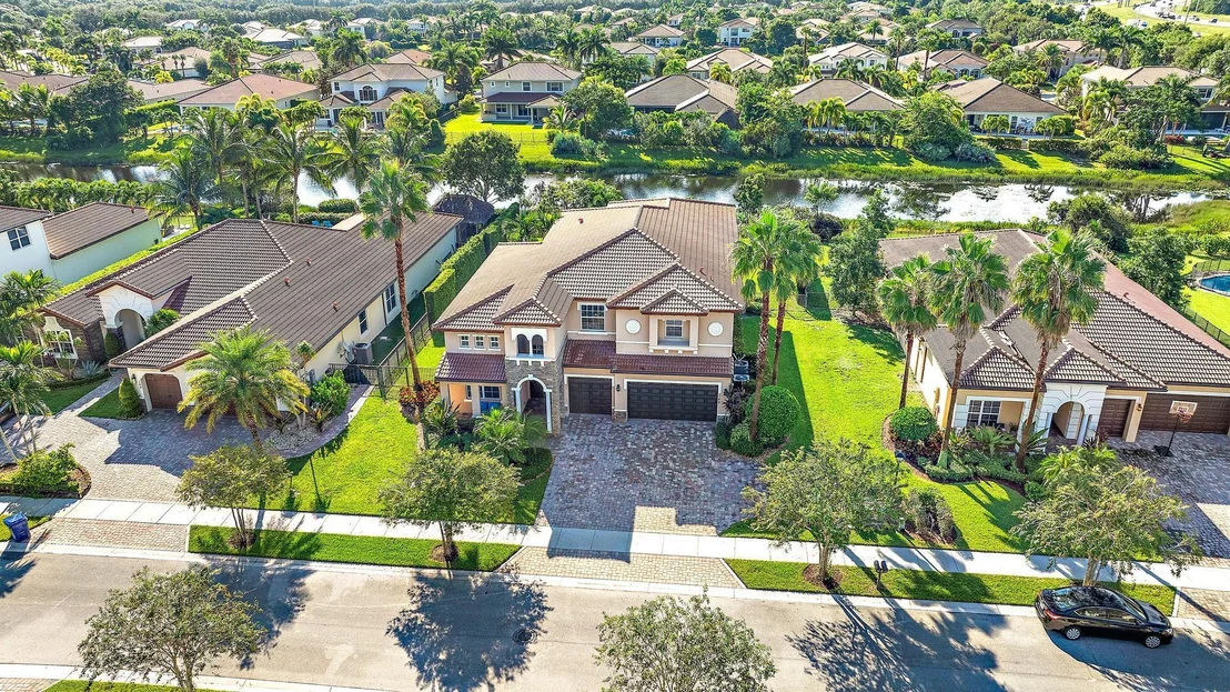 Photo of 168 Manor Circle