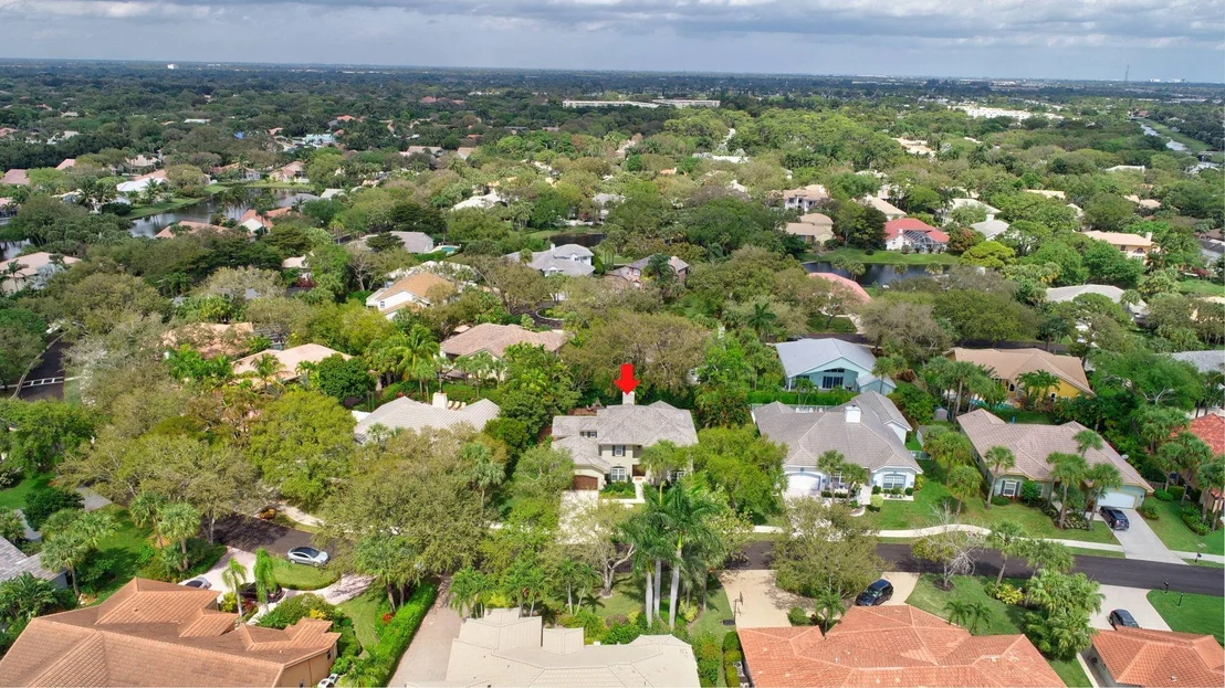 Photo of 2753 Hampton Circle S